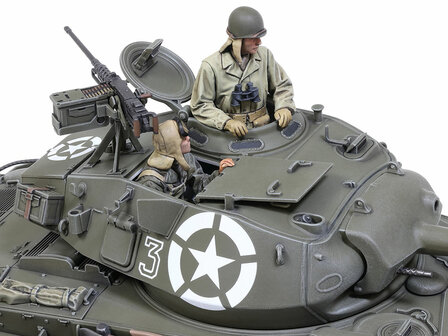 TAMIYA 35391 U.S. M24 CHAFFEE light tank 1/35
