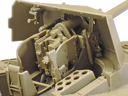 TAMIYA 35356 BRITISH SELF-PROPELLED ANTI-TANK GUN
