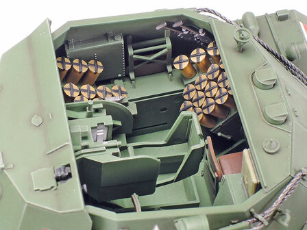 TAMIYA 35356 BRITISH SELF-PROPELLED ANTI-TANK GUN