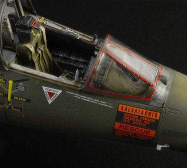 ITALERI 2509 TF-104&reg;G STARFIGHTER&reg;​​​​​​​ 1/32