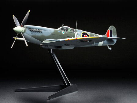 TAMIYA 60319 SUPERMARINE SPITFIRE Mk.IXc 1/32