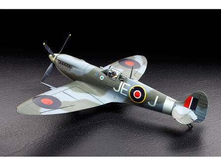 TAMIYA 60319 SUPERMARINE SPITFIRE Mk.IXc 1/32