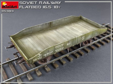 MINIART 35303 SOVIET RAILWAY FLATBED 16,5-18t 1/35