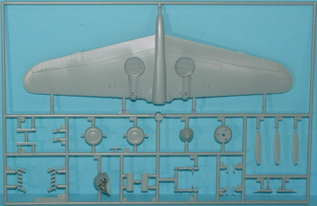 ACADEMY HOBBY MODEL KITS-12235 TOMAHAWK IIb 1/48