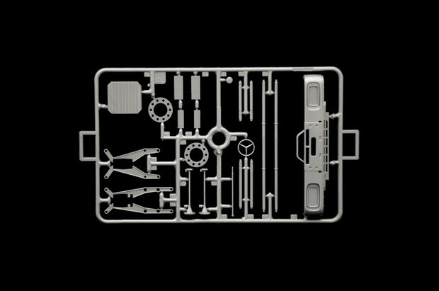 ITALERI 3943 MERCEDES BENZ 2238 6x4 1/24