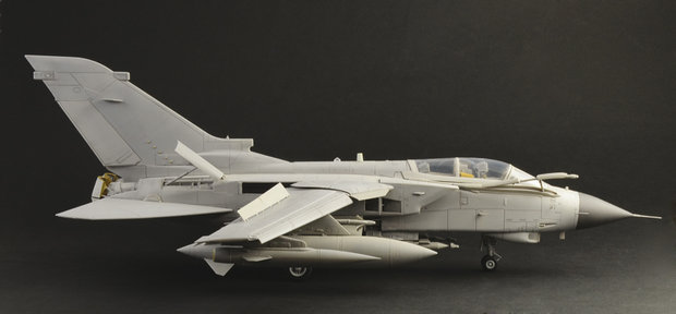 ITALERI 2513 TORNADO GR. 4 1/32