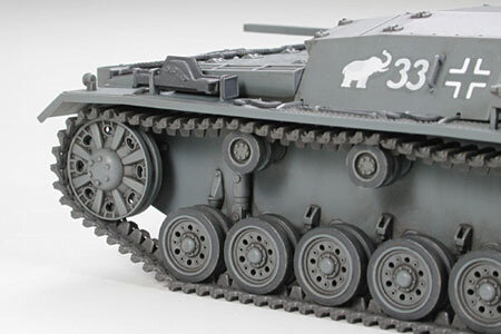 TAMIYA 32507 STURMGESCHÜTZ III Ausf.B (Sd.Kfz.142) 1/48