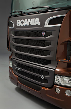 ITALERI 3897 SCANIA R730 “BLACK AMBER” 1/24