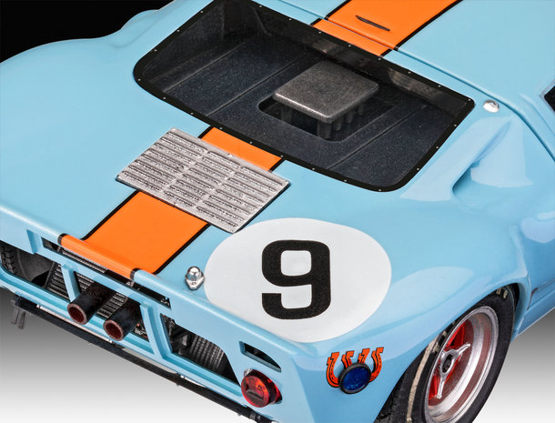 REVELL 07696 FORD GT40 LE MANS 1968 & 1969 1/24