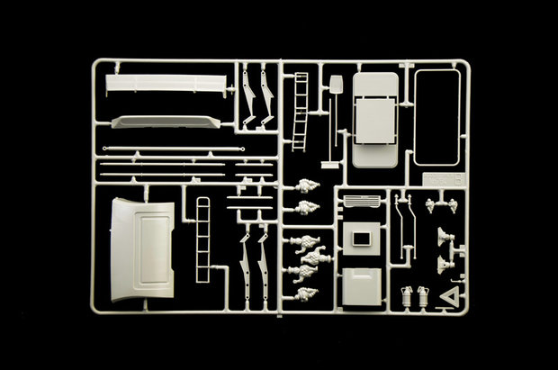 ITALERI 3957 VOLVO F12 INTERCOOLER LOW ROOF WITH ACCESSORIES 1/24