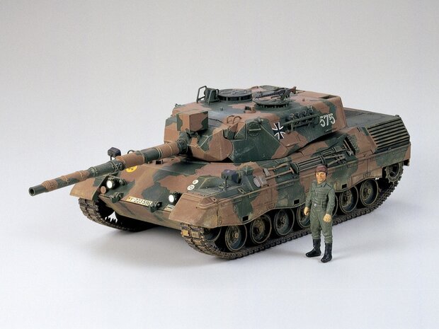 TAMIYA 35112 WEST GERMAN TANK LEOPARD A4 1/35
