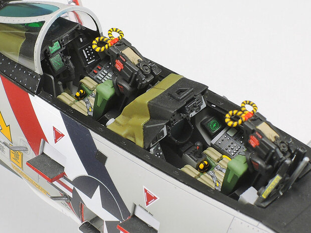 TAMIYA 61114 GRUMMAN F-14A TOMCAT 1/48