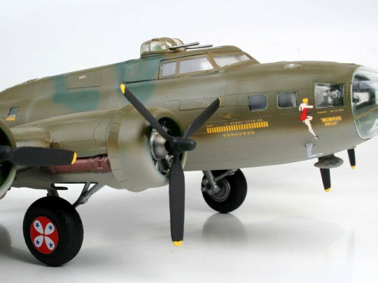 REVELL 04297 B-17F ,,MEMPHIS BELL” 1/48