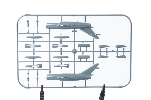 EDUARD 7059 MIG-15BIS 1/72