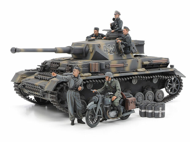TAMIYA 25209 PANZERKAMPFWAGEN IV AUSF.G EARLY PRODUCTION & MOTORCYCLE EASTERN FRON 1/35