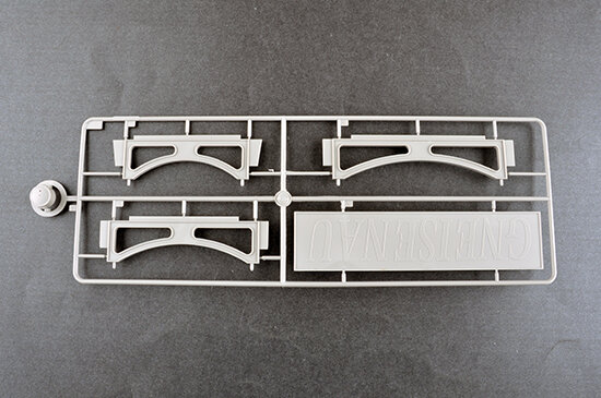 TRUMPETER 03714 GERMAN GNEISENAU BATTLESHIP 1/200 