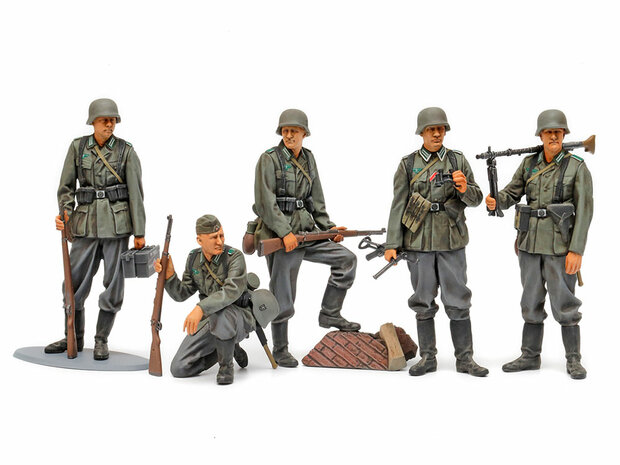 TAMIYA 35371 WWII GERMAN INFANTRY SET (MID) 1/35 