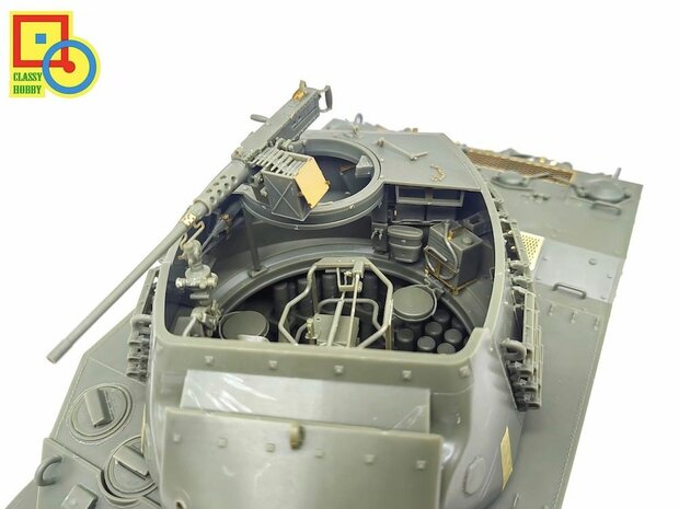 CLASSY HOBBY MC16016 US 75mm HOWITZER MOTOR GARRIAGE M8 1/16 
