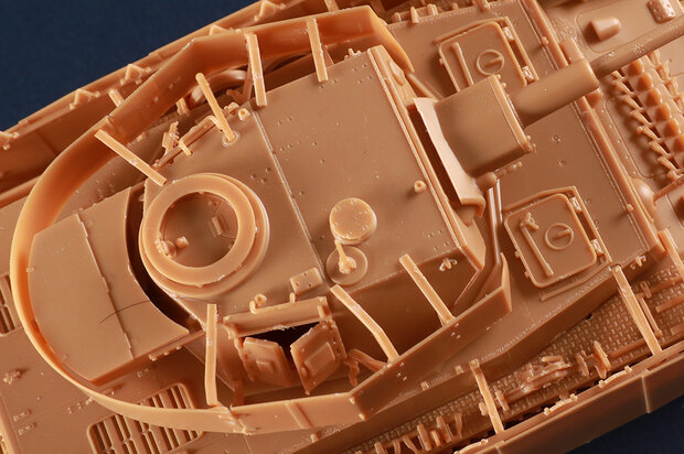 HOBBY BOSS 84842 GERMAN PZ.KPFW. IV AUSF.J MEDIUM TANK 1/48