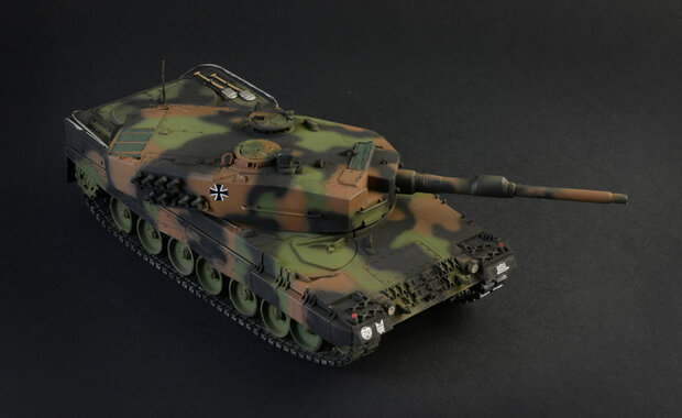ITALERI 35106 LEOPARD 2A4 1/35