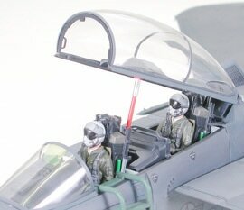 TAMIYA 60312 BOEING F-15E STRIKE EAGLE BUNKER BUSTER 1/32