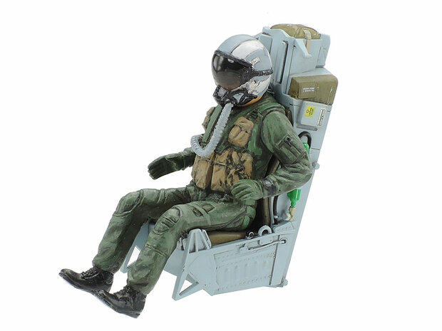 TAMIYA 60315 LOCKHEED MARTIN® F-16CJ [BLOCK 50] FIGHTING FALCON™ 1/32