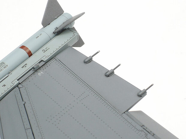 TAMIYA 60315 LOCKHEED MARTIN® F-16CJ [BLOCK 50] FIGHTING FALCON™ 1/32