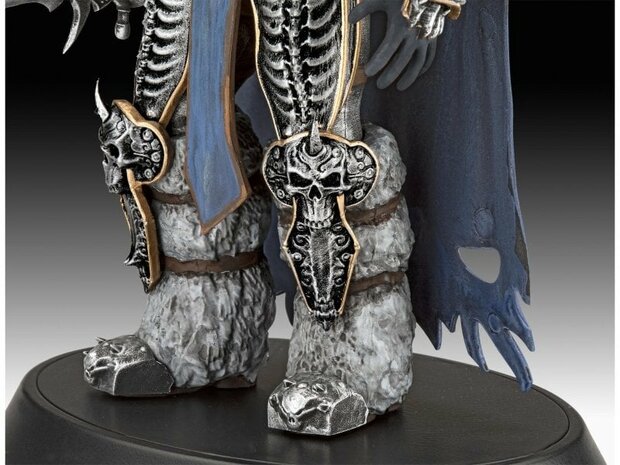 REVELL 03515 WORLD OF WARCRAFT "THE LICH KING" 1/16