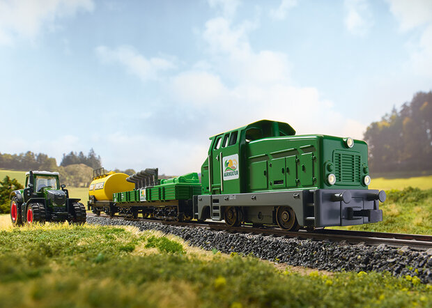 MARKLIN-29653 START UP SET LANDSCHAP FARMING H0/MFX   