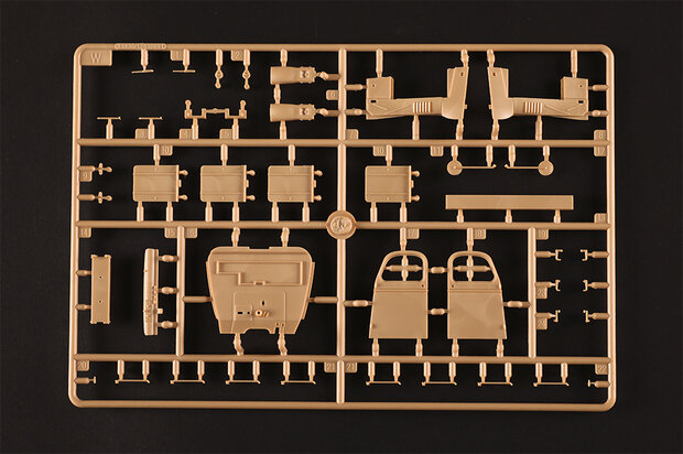 I LOVE KIT 63567 USA TRUCK CCKW-352 MACHINE GUN w. M2A1 105mm Howitzer 1/35