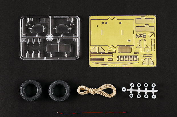 I LOVE KIT 63567 USA TRUCK CCKW-352 MACHINE GUN w. M2A1 105mm Howitzer 1/35