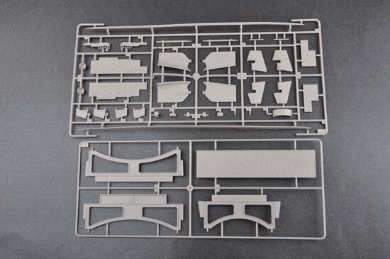 TRUMPETER 03706 USS IOWA BB-61 1/200