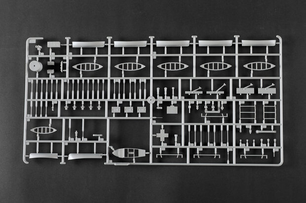 TRUMPETER 03721 HMHS BRITANNIC 1/200
