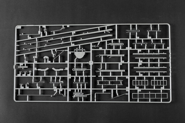 TRUMPETER 03721 HMHS BRITANNIC 1/200