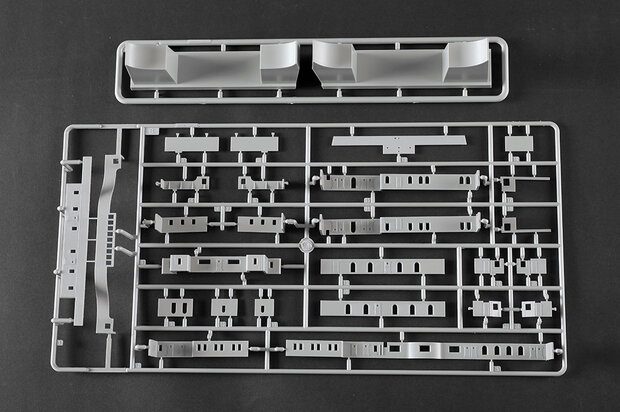TRUMPETER 03721 HMHS BRITANNIC 1/200