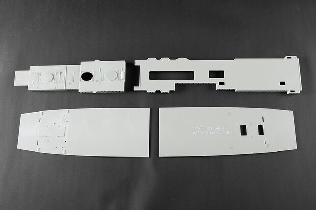 TRUMPETER 03721 HMHS BRITANNIC 1/200