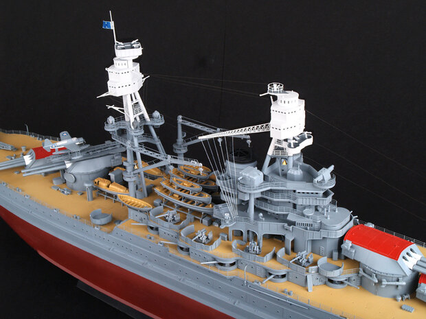 TRUMPETER 03701 USS ARIZONA BB-39 1941 1/200