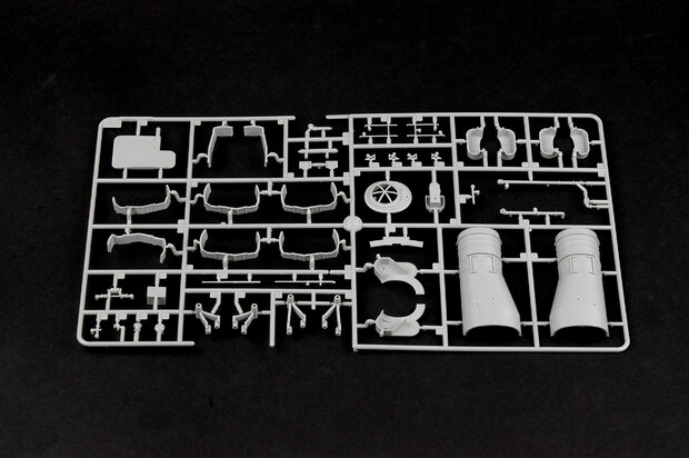 TRUMPETER 03701 USS ARIZONA BB-39 1941 1/200