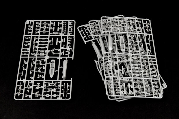 TRUMPETER 03701 USS ARIZONA BB-39 1941 1/200