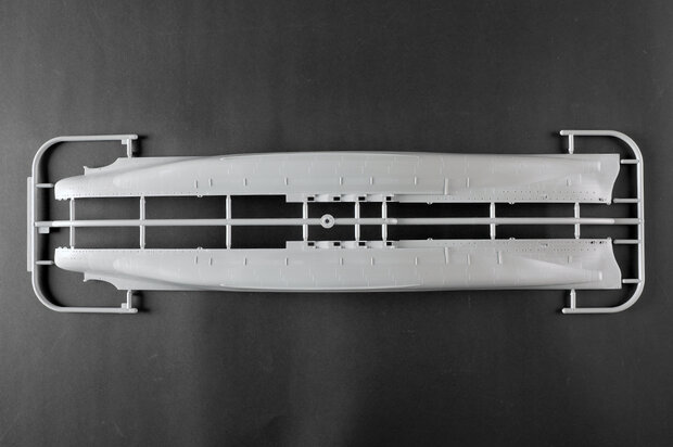 TRUMPETER 03578 HMS ROYAL OAK 1/350