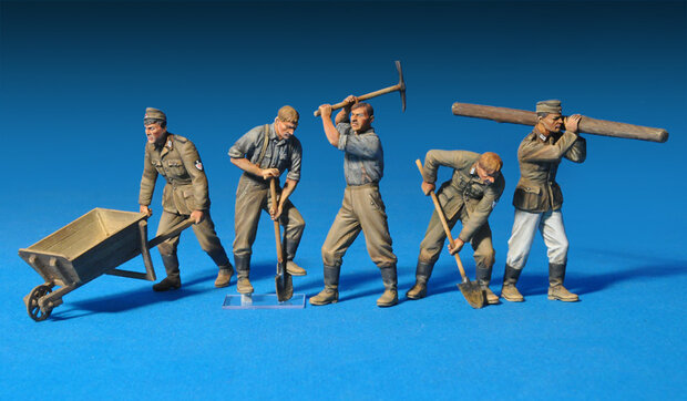 MINIART 35065 GERMAN SOLDIERS AT WORK (RAD) 1/35
