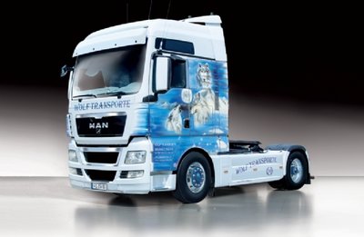 ITALERI 3921 MAN TGX XXL'WOLF TRANSPORTE' 1/24