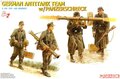 DRAGON-6374-GERMAN-ANTITANK-TEAM-W-PANZERSCHRECK-1-35